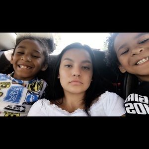 Meet your Posher, Celine